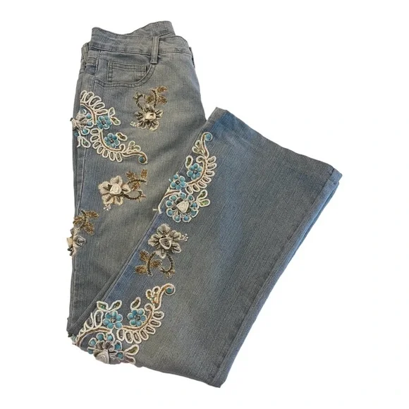 A.Z.I Embroidered & Beaded ladies Denim Sz 4 - Picture 1 of 2